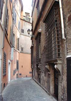 Romes historical districts viii santeustachio Via dei chiavari roma